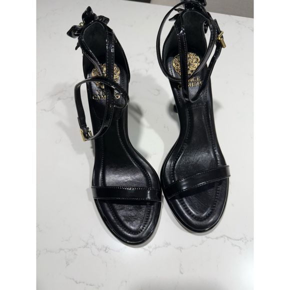 Vince Camuto Tanvie Black Patent Floral Heel Sandals Women’s Size 8 NWOB - Picture 4 of 11